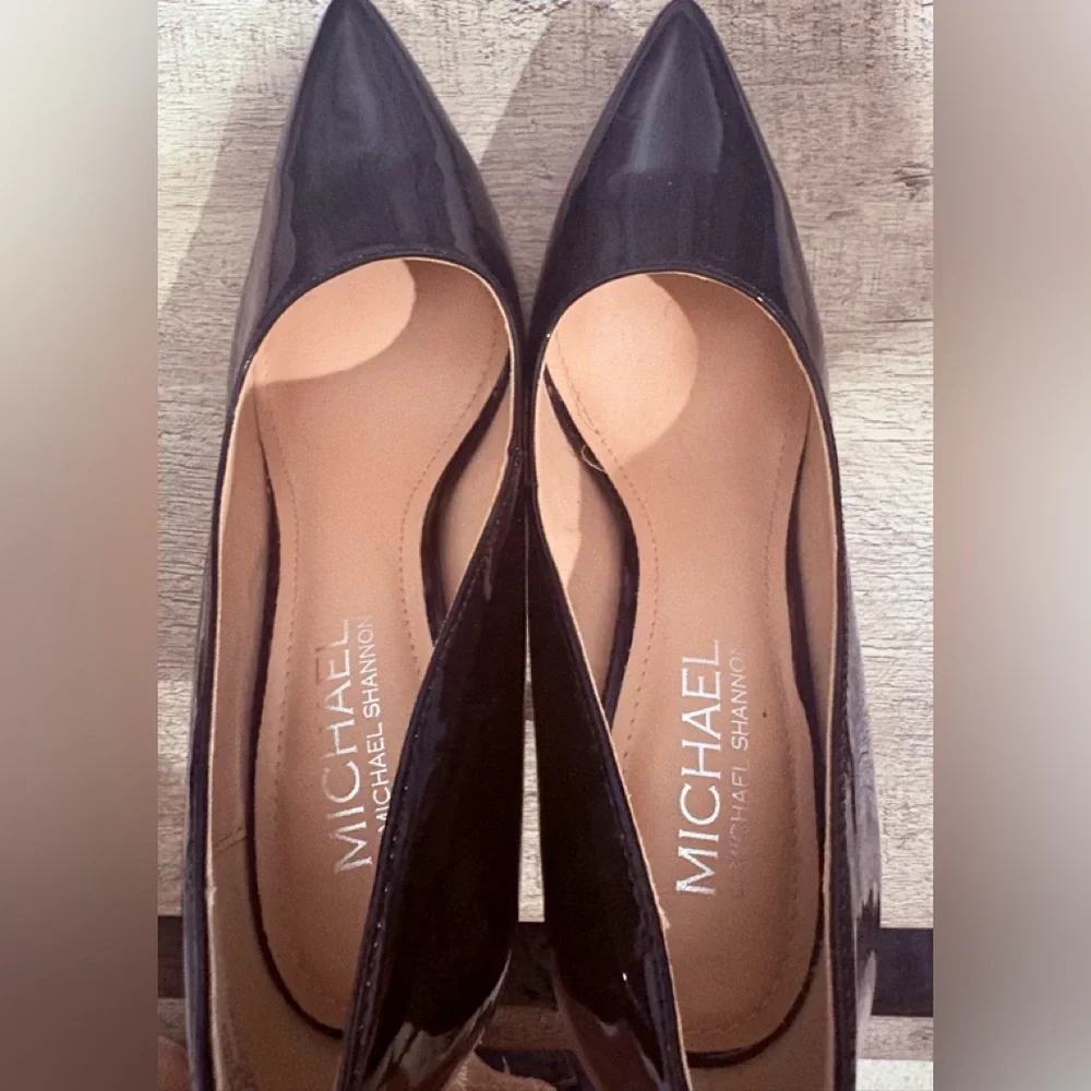 Michael Shannon Black Heels - Picture 3 of 5